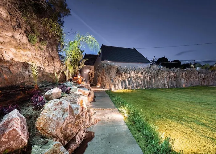 Hera Elysium Retreat Villa *